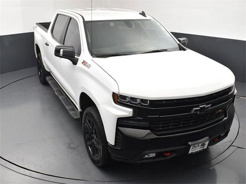Used 2022 Chevrolet Silverado 1500 LT Trail Boss image 13