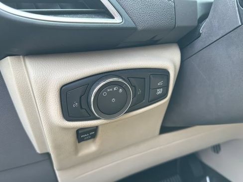 Used 2020 Lincoln Nautilus FWD w/ Equipment Group 101A image 33
