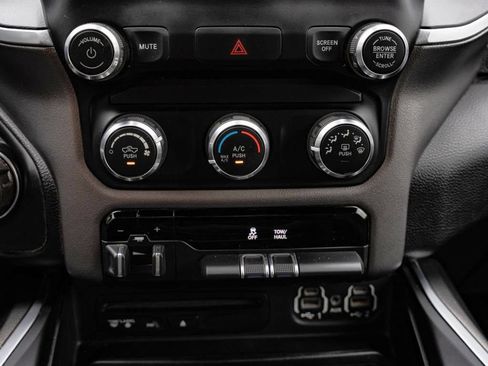 Used 2019 RAM 1500 Big Horn AWD/4WD image 22