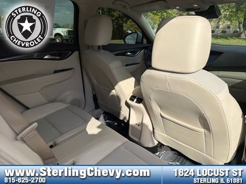 Used 2023 Buick Envision Preferred image 14