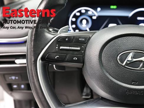 Used 2022 Hyundai Sonata Limited FWD image 15