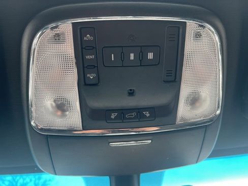 Used 2015 Jeep Grand Cherokee Altitude image 6