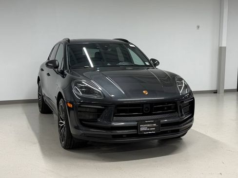 Certified 2023 Porsche Macan S AWD/4WD image 7