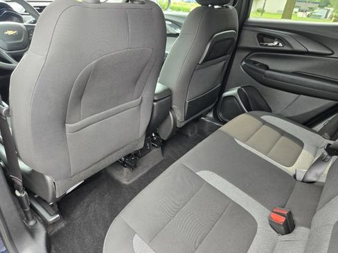 Used 2021 Chevrolet TrailBlazer LT w/ Convenience Package FWD image 26