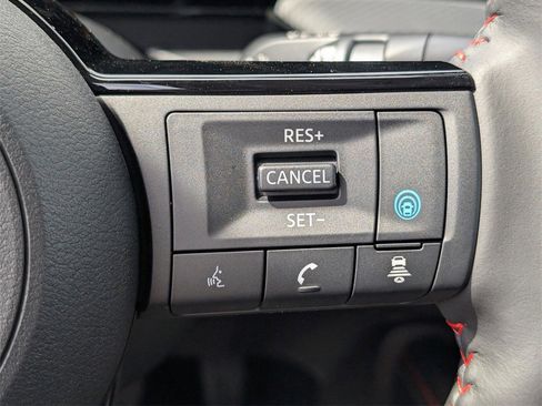 New 2026 Nissan Kicks SR image 19