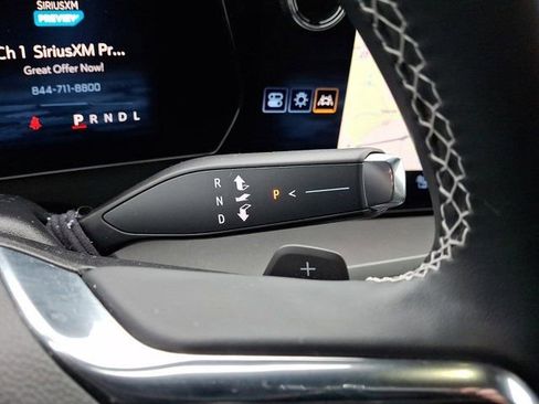 Used 2024 Chevrolet Traverse LT w/ Trailering Package image 18