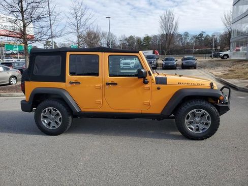 Used 2013 Jeep Wrangler Unlimited Rubicon w/ Connectivity Group image 5