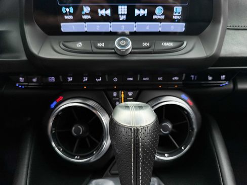 Used 2017 Chevrolet Camaro SS RWD image 26