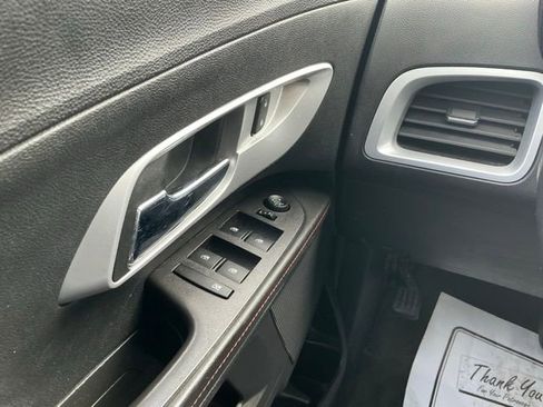 Used 2015 Chevrolet Equinox LT w/ Driver Convenience Package image 24