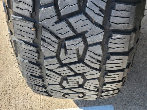 Certified 2025 Lexus GX 550 image 11