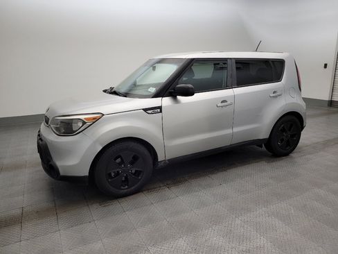 Used 2016 Kia Soul image 2