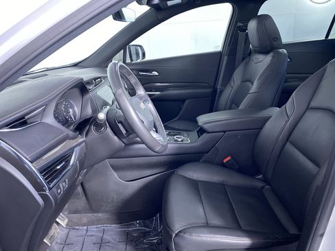 Certified 2023 Cadillac XT4 Sport image 11