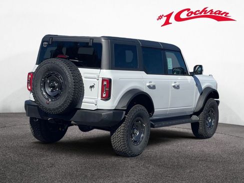 New 2025 Ford Bronco Outer Banks w/ Sasquatch Package image 5