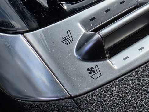 Used 2024 Kia Carnival SX FWD image 18