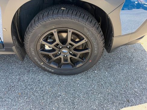 Used 2025 Subaru Crosstrek 2.5i Wilderness image 4