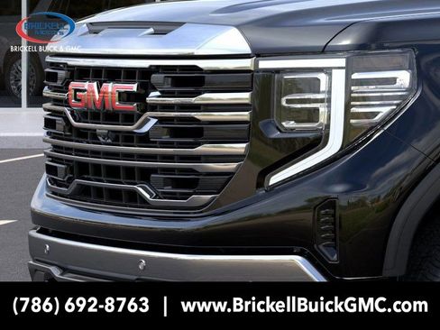 New 2026 GMC Sierra 1500 SLT w/ SLT Premium Package AWD/4WD image 13