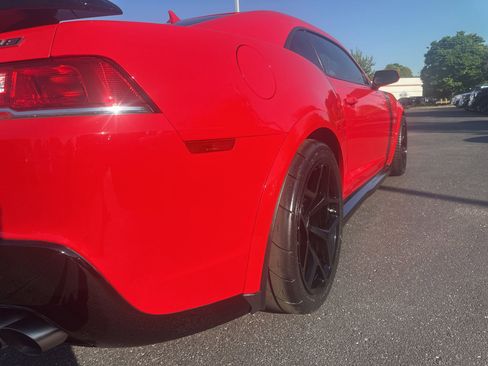 Used 2015 Chevrolet Camaro Z/28 RWD image 58