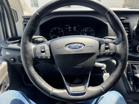 Used 2020 Ford Transit 250 Low Roof AWD image 15