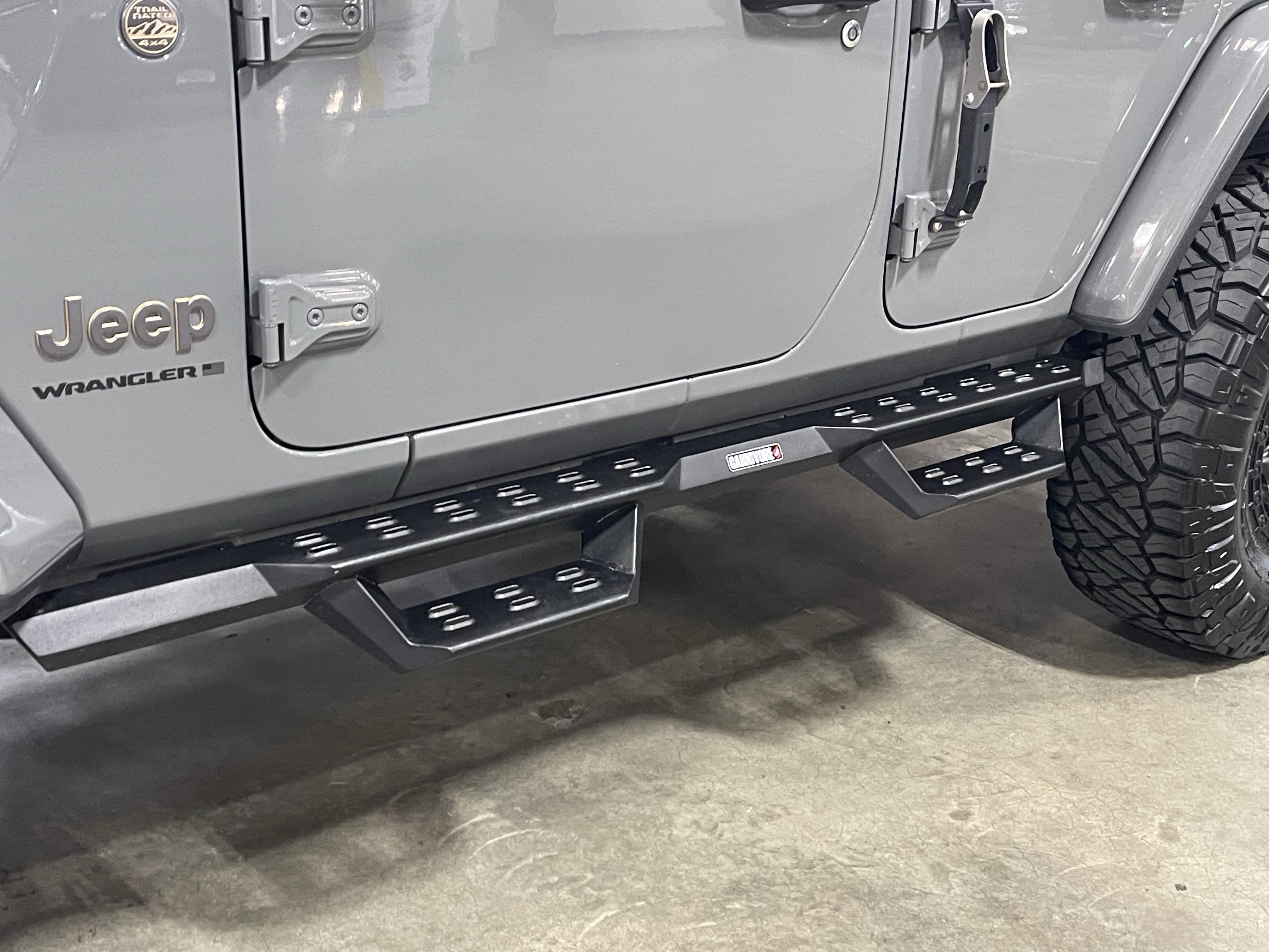 Used 2023 Jeep Wrangler Unlimited Rubicon 392 w/ Xtreme Recon 35" Tire Package AWD/4WD image 12