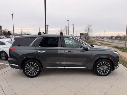 Used 2023 Hyundai Palisade Calligraphy FWD image 12