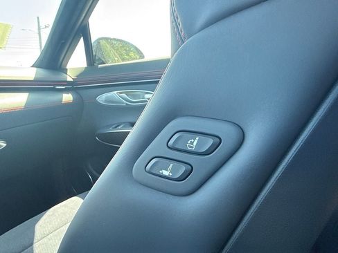 New 2027 Genesis GV70 3.5T Prestige AWD/4WD image 24