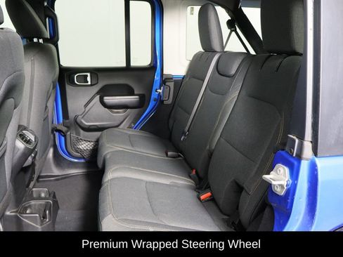 Used 2024 Jeep Wrangler Sport S image 17