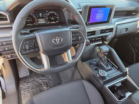 New 2026 Toyota Tacoma TRD Off-Road AWD/4WD image 3