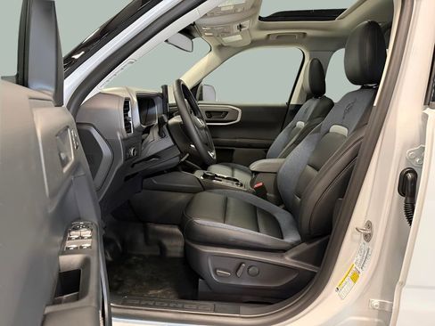 New 2025 Ford Bronco Sport Outer Banks w/ Sasquatch Outer Banks Package AWD/4WD image 16