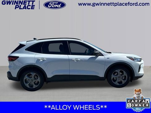 Used 2025 Ford Escape ST-Line image 4