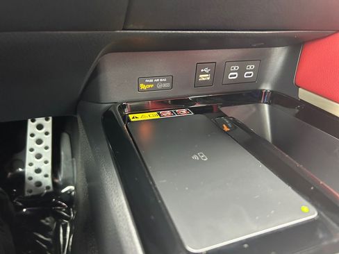 Used 2026 Toyota Camry XSE FWD image 33