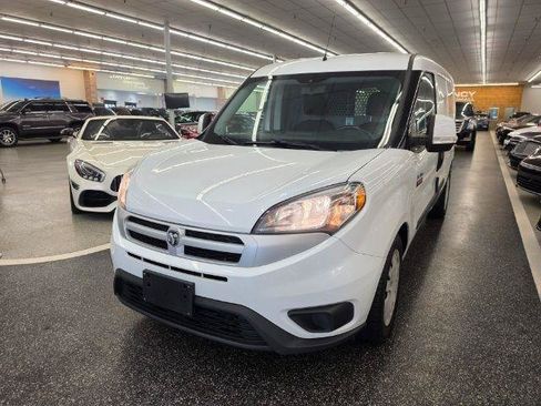 Used 2018 RAM ProMaster City Tradesman SLT FWD image 2