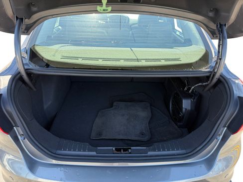 Used 2014 Ford Focus Titanium FWD image 17