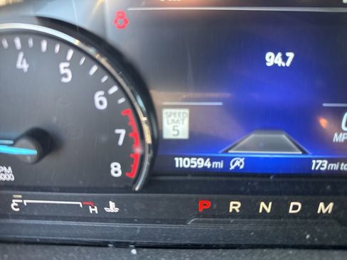 Used 2020 Ford Explorer XLT w/ Equipment Group 202A image 8