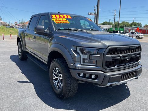 Used 2018 Ford F150 Raptor w/ Equipment Group 802A Luxury AWD/4WD image 7
