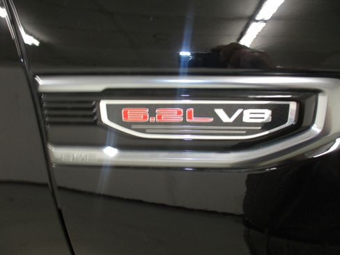 New 2026 GMC Sierra 1500 AT4 w/ Technology Package AWD/4WD image 12