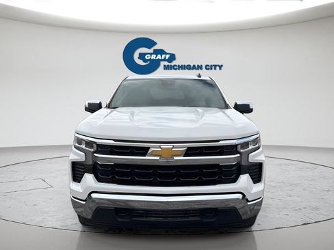 New 2026 Chevrolet Silverado 1500 RST w/ Dark Appearance Package AWD/4WD image 3