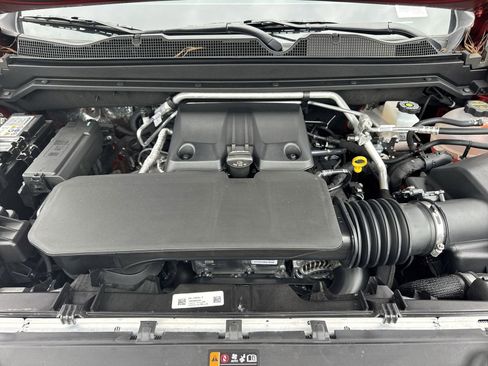 Used 2025 Chevrolet Colorado Trail Boss image 33