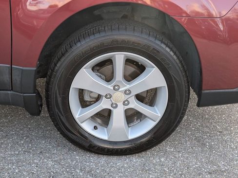 Used 2014 Subaru Outback 2.5i Premium image 9