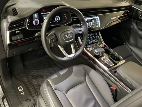 Used 2025 Audi Q7 2.0T Premium Plus w/ Premium Plus Package image 19