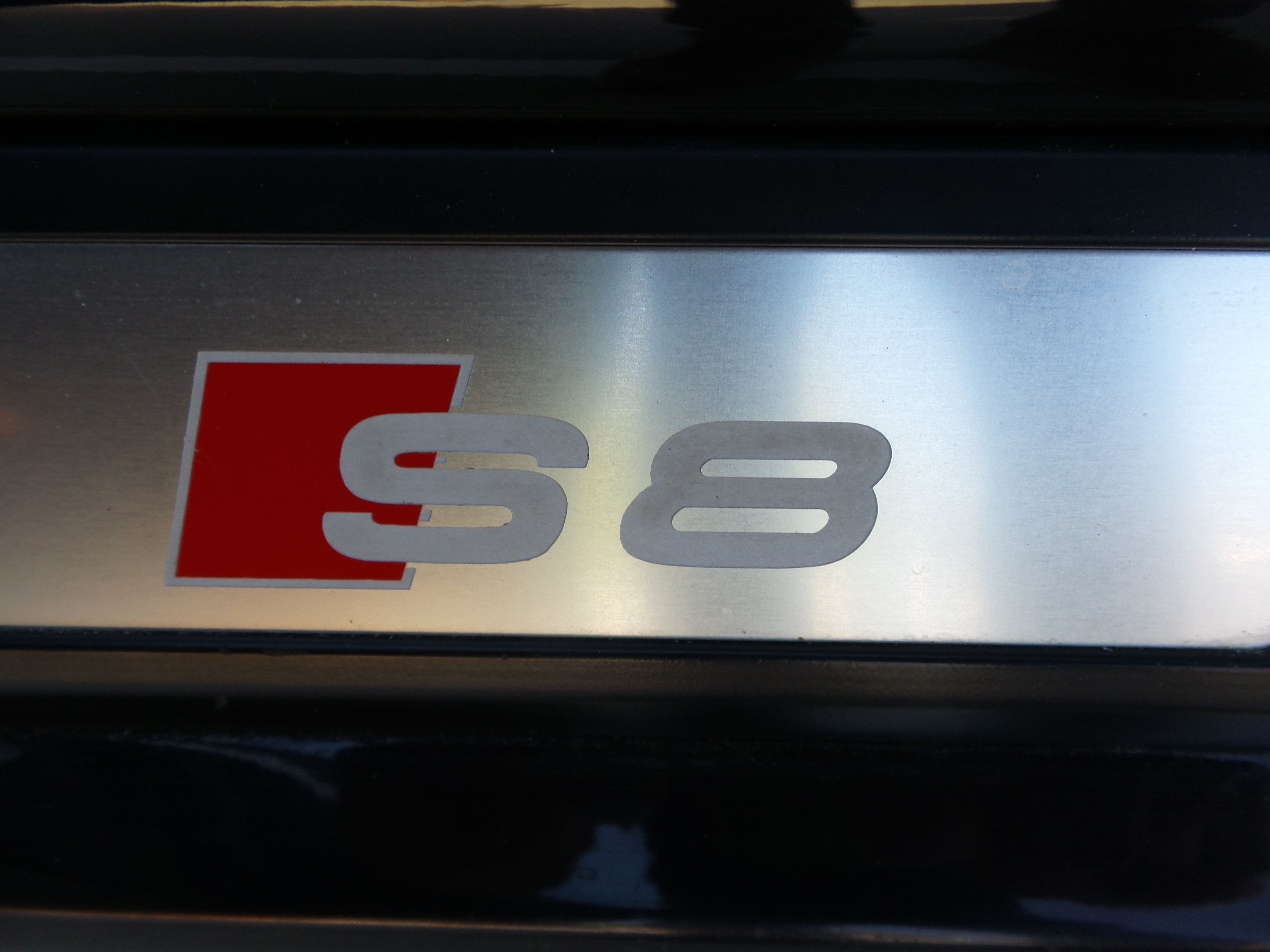 Used 2009 Audi S8 AWD/4WD image 41
