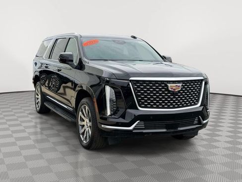 Used 2026 Cadillac Escalade ESV 4WD image 1