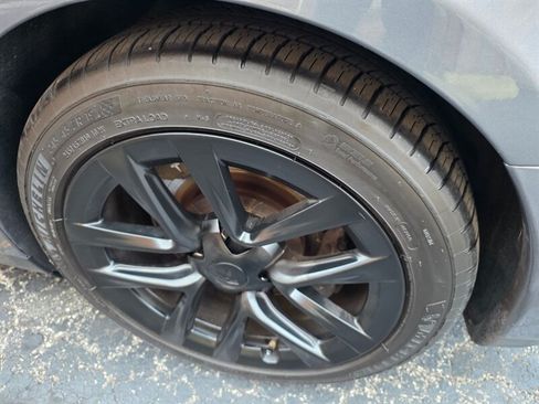 Used 2013 Tesla Model S RWD image 28