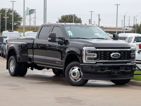 New 2026 Ford F350 Platinum image 1