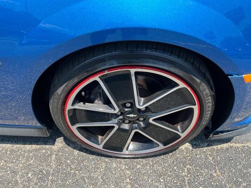 Used 2013 Chevrolet Camaro SS w/ Hot Wheels Special Edition RWD image 33