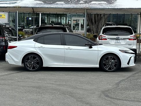 Used 2025 Toyota Camry XSE w/ Premium Plus Package FWD image 3