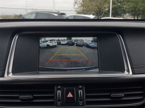 Used 2018 Kia Optima SX image 25