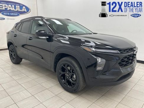New 2026 Chevrolet Trax LT w/ Driver Confidence Package FWD image 1