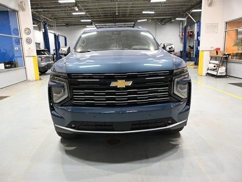 New 2026 Chevrolet Suburban High Country w/ LPO, Chrome Package image 2