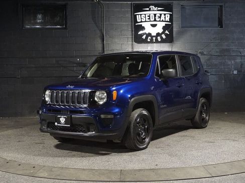 Used 2019 Jeep Renegade Sport w/ UConnect 7.0 Group AWD/4WD image 1