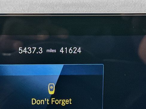 Used 2023 Mercedes-Benz CLA 250 w/ Premium Package image 19